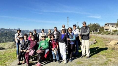 Golden Crane Hiking Club