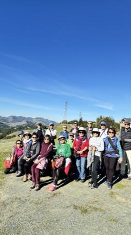 Golden Crane Hiking Club